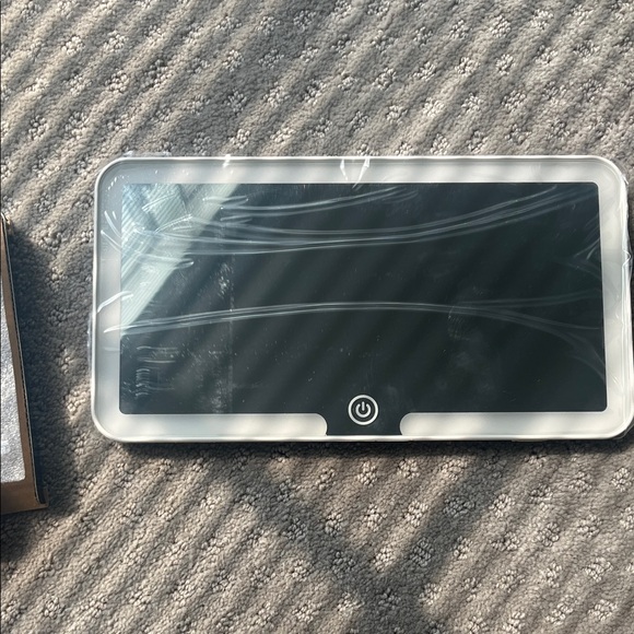 LED Light Visor Vanity Mirror - Picture 2 of 4